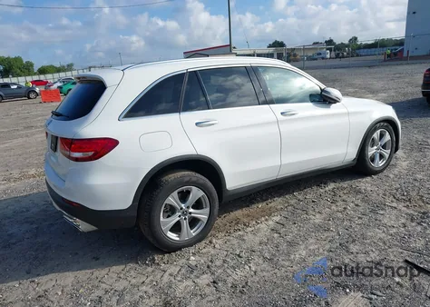 2018 Mercedes-Benz Glc 300 z USA, uszkodzony, nr VIN WDC0G4JB8JV037914